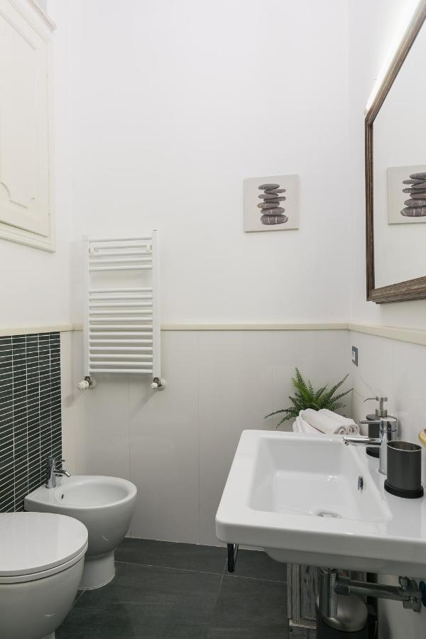 Tevere Rome Apartments Bagian luar foto