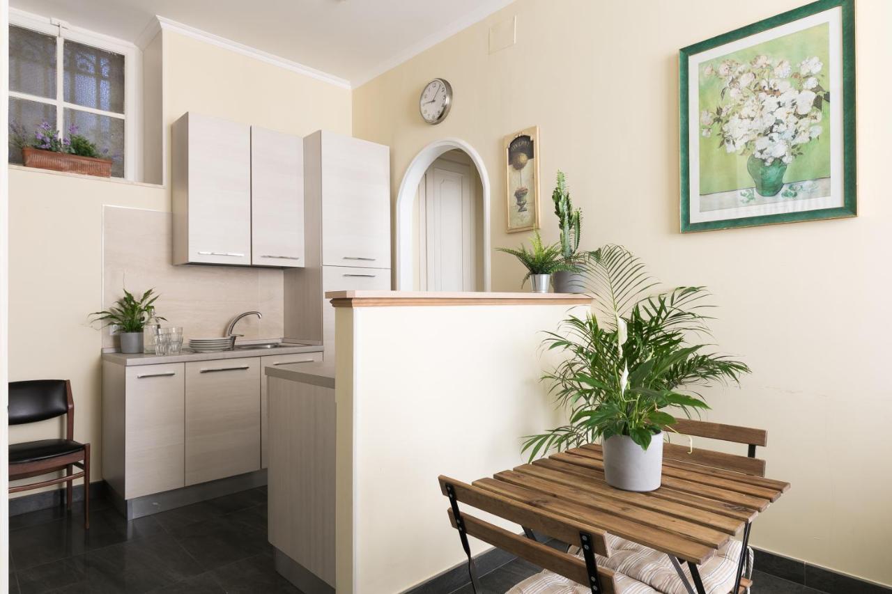 Tevere Rome Apartments Bagian luar foto